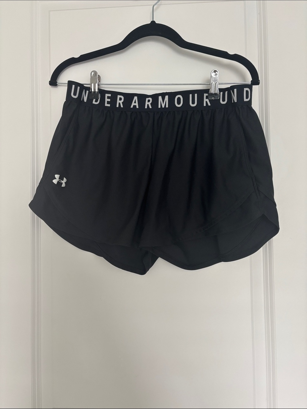 Under Armour Black Women's 2-in-1 Athletic Shorts with Branded Waistband
